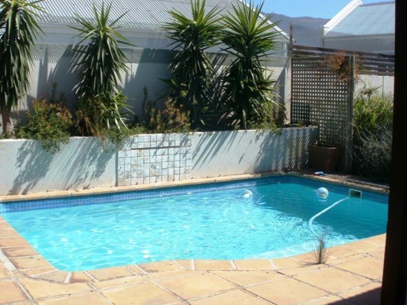 3 Bedroom Property for Sale in Sunnydale Western Cape